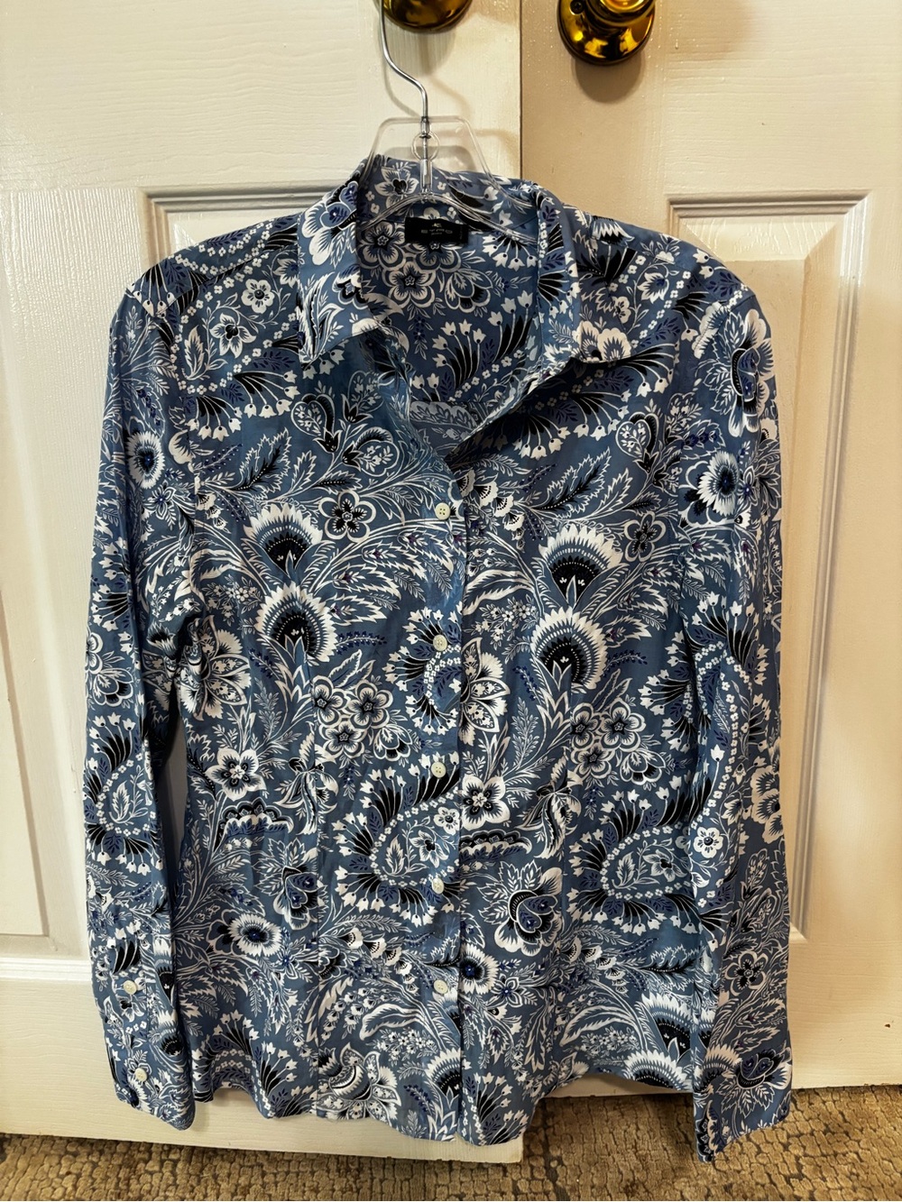 Etro blouse size 42 women’s Blue & White Floral Button-Up Shirt